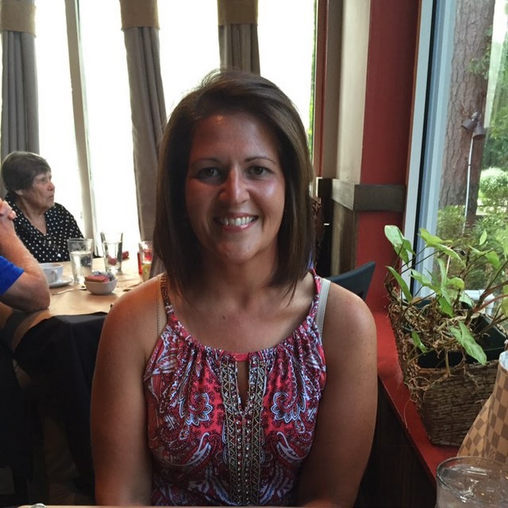Meet your Posher, Staci